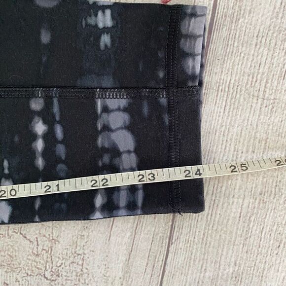 Avia women S pull on print leggings w/elastic waist black and white - Picture 9 of 10